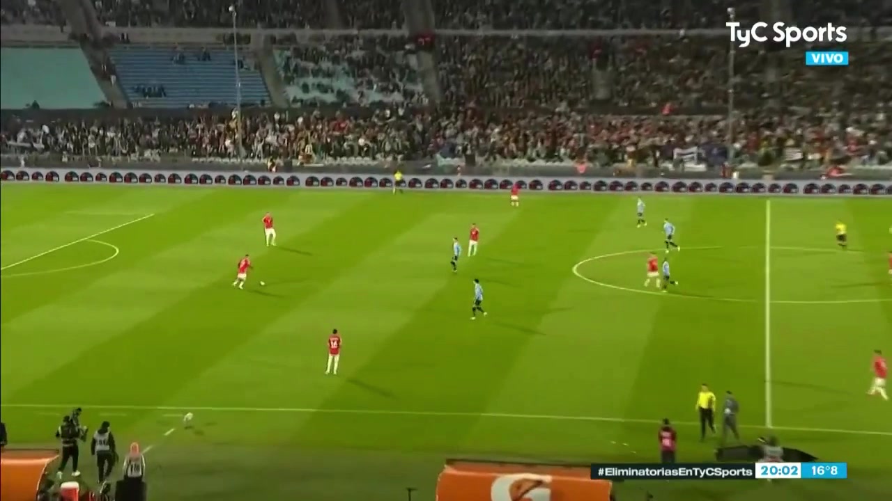 【集锦】世预赛-巴尔韦德世界波努涅斯2助攻 乌拉圭3-1智利